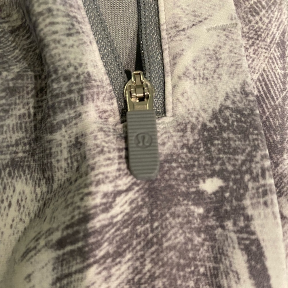 Lululemon cropped high-waisted leggings - Picture 3 of 7